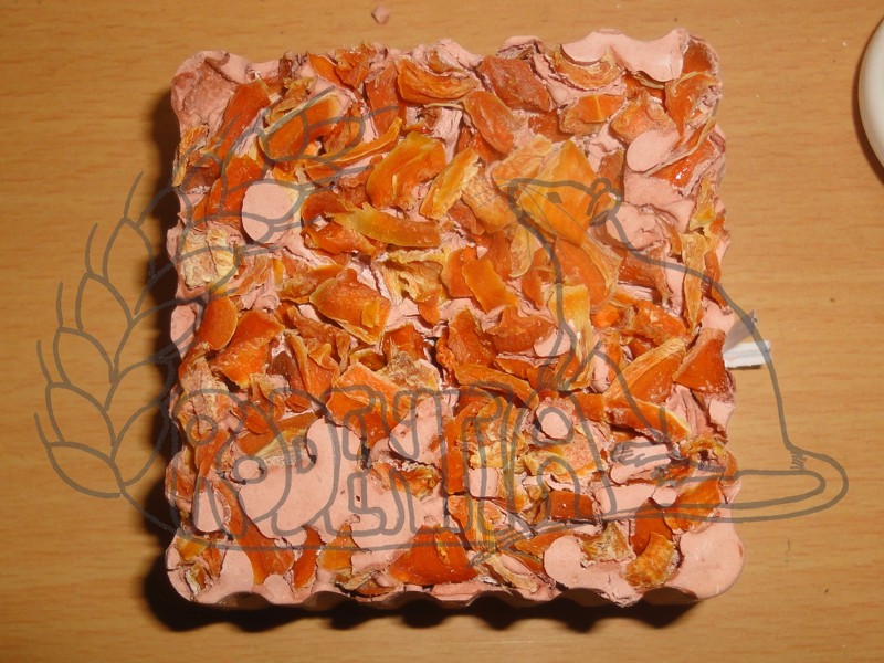 Minerální kámen se sušenou mrkví 75 g